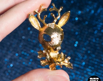 Fun Vintage 60s 70s 80s Gold Deer Brooch with Clear Rhinestones