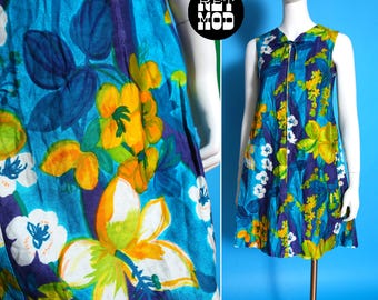 Fun Vintage 60s 70s Blue Green Flower Power Hawaiian Sleeveless Tent Dress with Zip Front