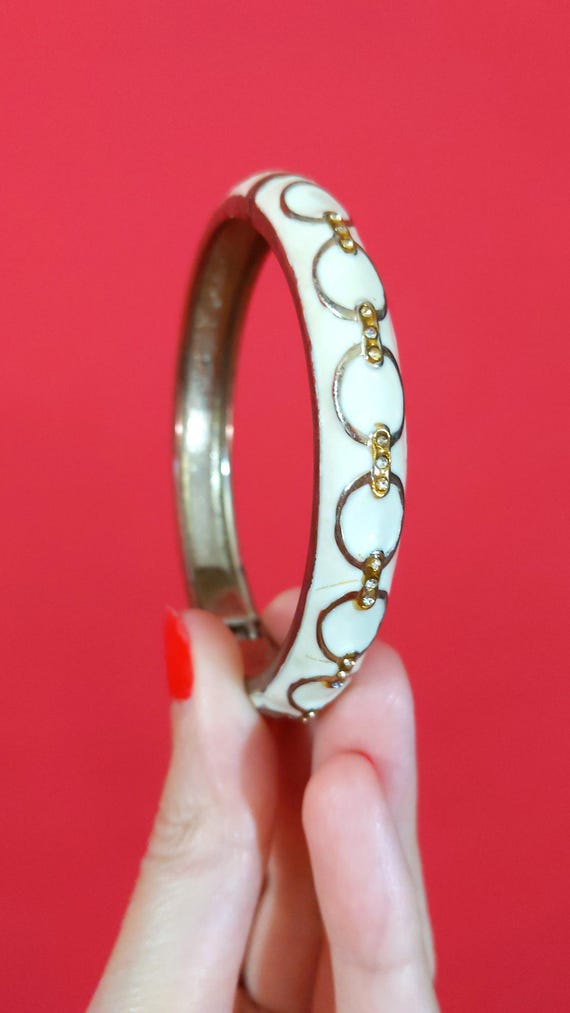 Chic White Metal Chain Link Patterned Clamper Met… - image 10
