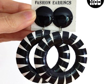 DEADSTOCK Large Mod Statement Vintage Black & White Hoop Plastic Earrings