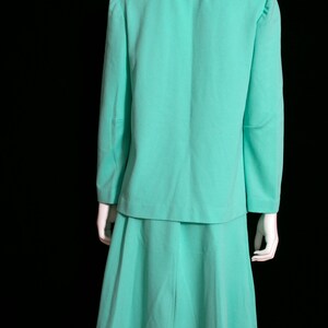 Fab Vintage 60s 70s Light Minty Shamrock Green Two-Piece Skirt Set image 9