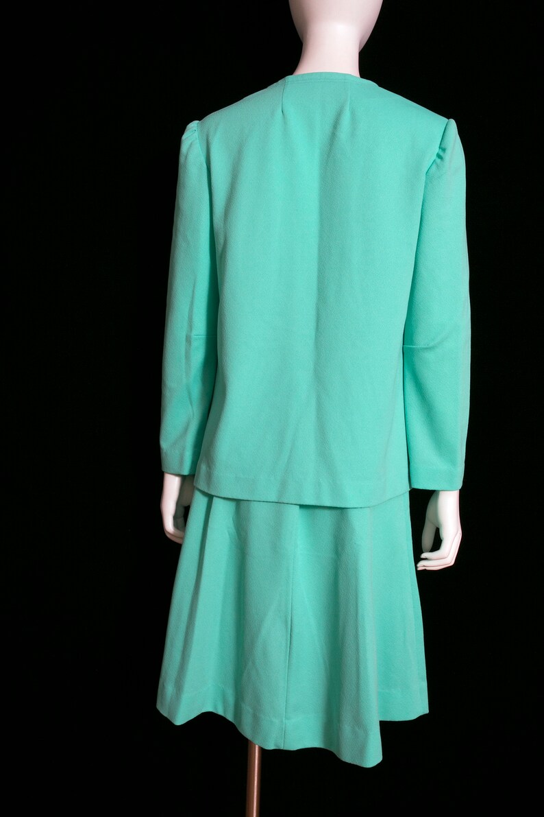 Fab Vintage 60s 70s Light Minty Shamrock Green Two-Piece Skirt Set image 9