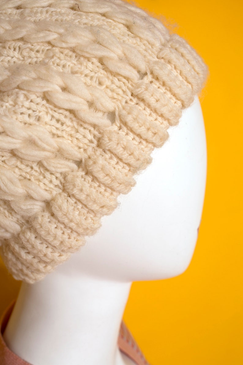 Cute Vintage 50s 60s Cream Cable Knit Wool Winter Hat with Pompom image 3