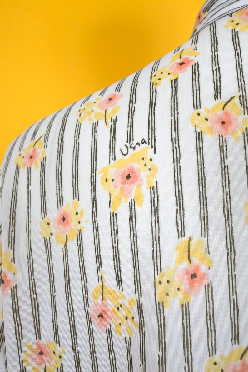 PLUS SIZE Vintage 70s Vera Neumann Floral Stripe Button Down Blouse Shirt