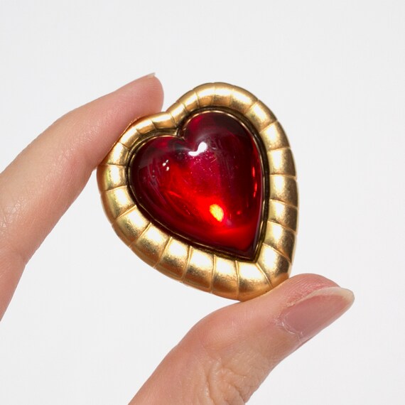 Sweet Vintage 80s 90s Red Gold Heart Statement Br… - image 8