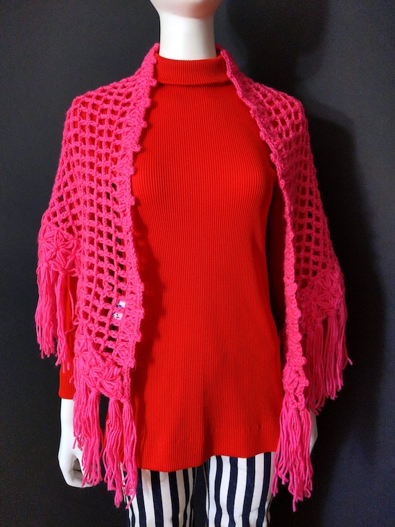 Absolutely Lovely Vintage 60s 70s Pink Shawl with… - image 2