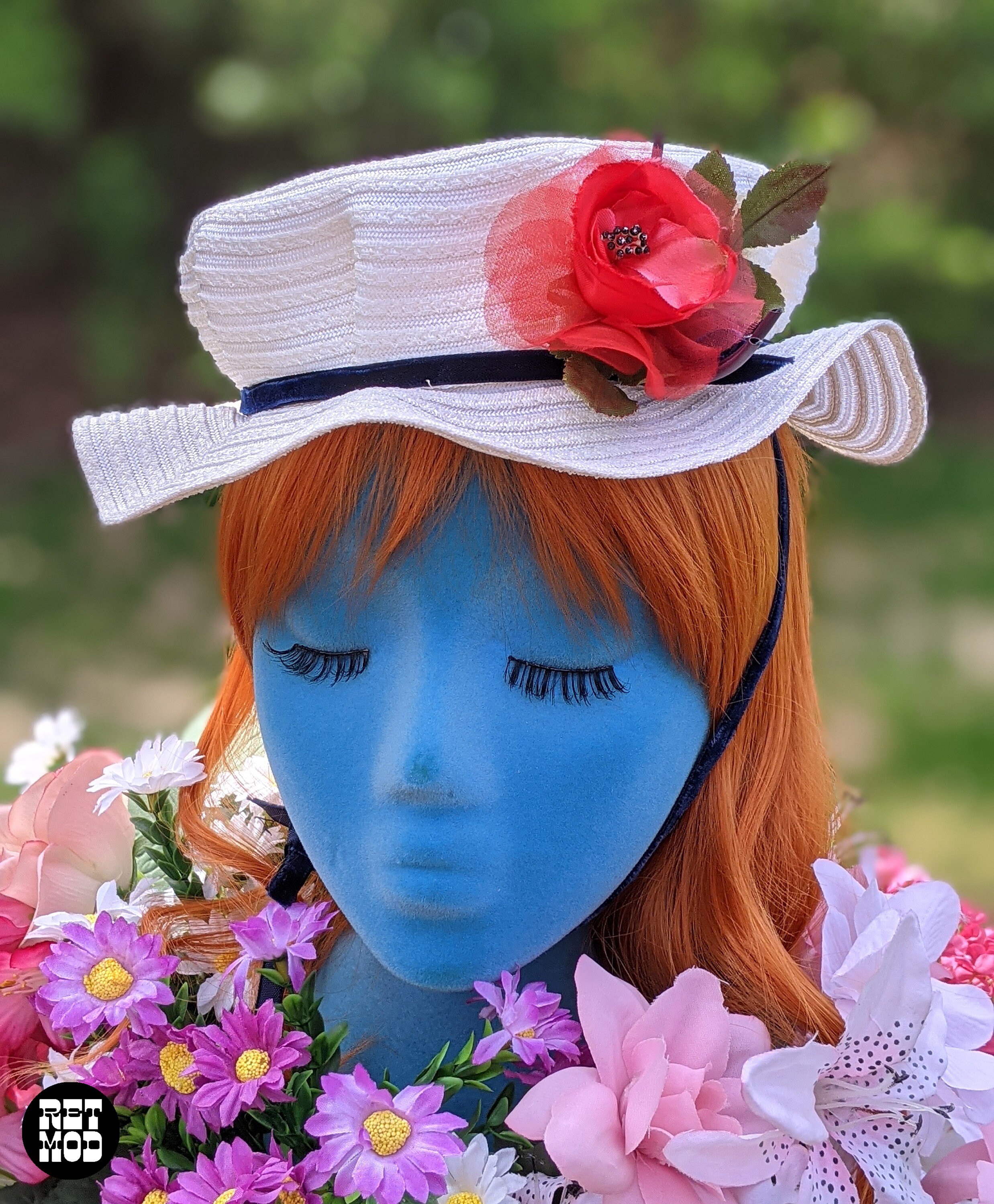 Super Cute Vintage 50s Mini White Hat With Red Flower and 