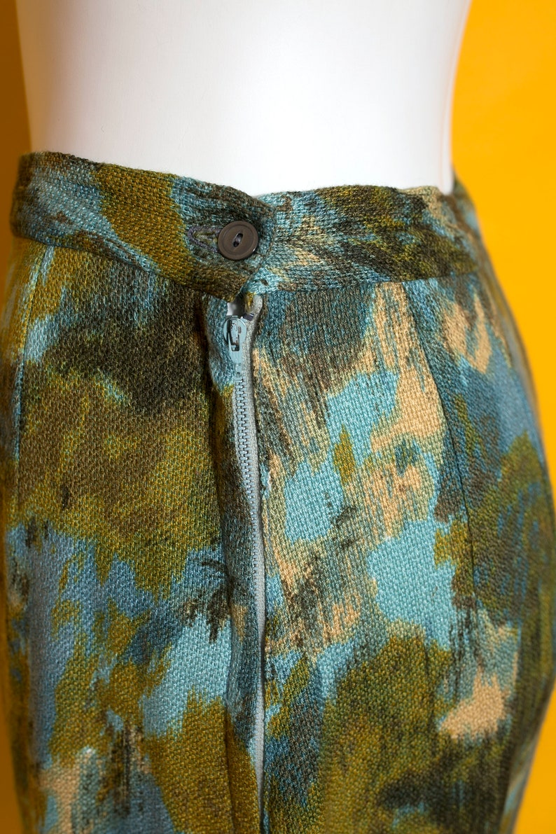 Interesting Vintage 50s 60s Blue Green Abstract Patterned Skirt image 10