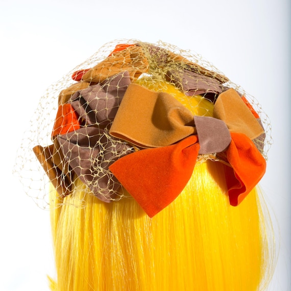 NWOT fascinator w/ veil & bow Bow Accent Fascinator Hat with Net Veil | Free Shipping! main image 3