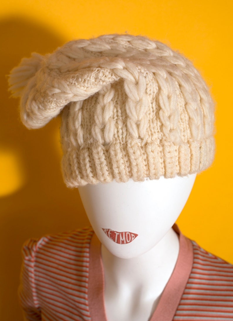 Cute Vintage 50s 60s Cream Cable Knit Wool Winter Hat with Pompom image 8