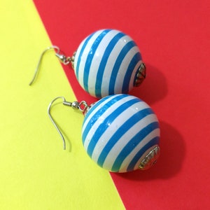 Deadstock Vintage 80s 90s Blue & White Stripe Ball Drop Earrings image 2