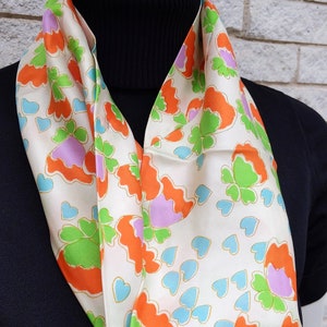 DEADSTOCK Cute Vintage 60s 70s Orange Green White Flower Infinity Scarf image 4