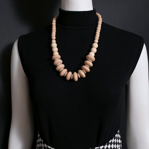 Fashionable Vintage 80s Natural Pastel Wood Beaded Chunky Statement Necklace image 10