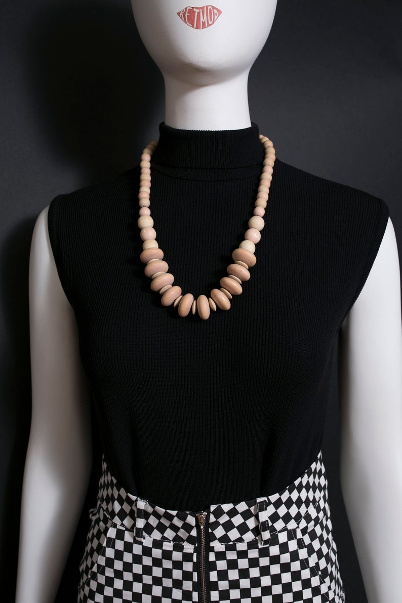 Fashionable Vintage 80s Natural Pastel Wood Beaded Chunky Statement Necklace image 10