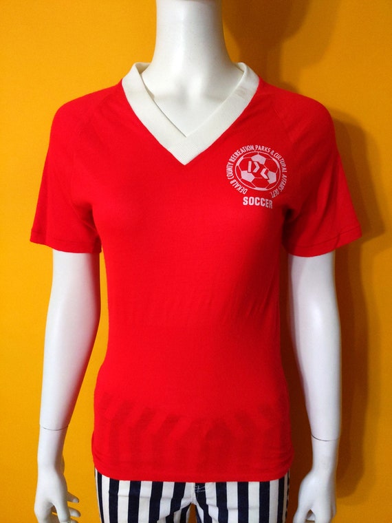 Maillot De Football Vintage HIGH5 - Col V Rouge - Taille XL - Coupe Athlétique - Occasion Bon état