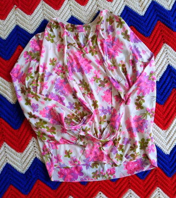 Just Lovely Vintage 60s 70s Bright Pink, Purple &… - image 8