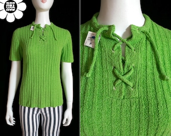 Iconic Vintage 60s 70s Apple Green Ribbed Boucle Short Sleeve Lace-Up Sweater Top