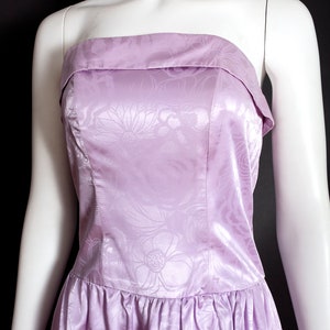 Lovely Vintage 90s Light Purple Shiny Floral Strapless Party Dress image 3