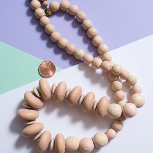 Fashionable Vintage 80s Natural Pastel Wood Beaded Chunky Statement Necklace image 7