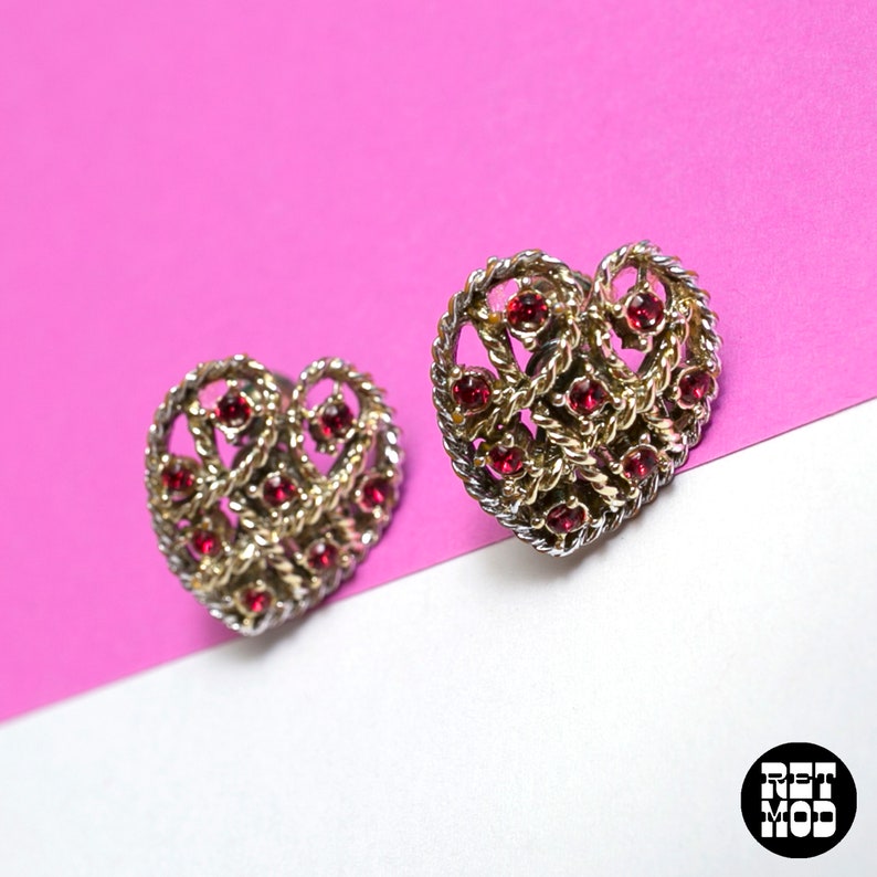 Sweet Vintage Silver Heart Earrings with Red Rhinestones Screwback image 2