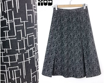 Cool Vintage 70s Black with White Geometric Atomic Pattern A-Line Skirt!