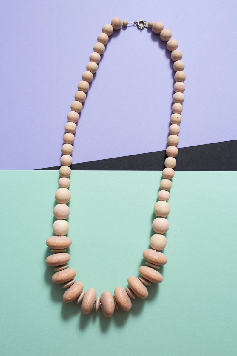 Fashionable Vintage 80s Natural Pastel Wood Beaded Chunky Statement Necklace image 4