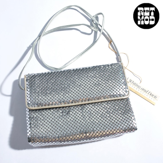 Sparkly Vintage 70s 80s Silver Mesh Metal Chain Link Clutch