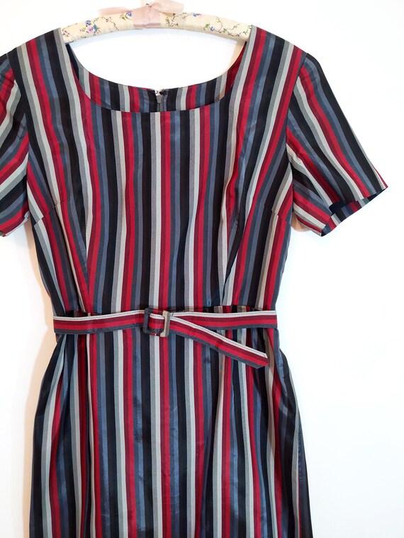 Classy Vintage 50s 60s Black Gray Red Stripe Taff… - image 3