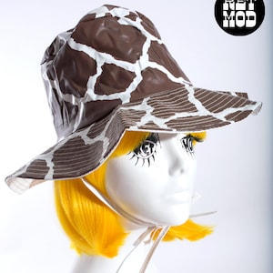Deadstock Mod Vintage 60s 70s Brown White Giraffe Animal Print