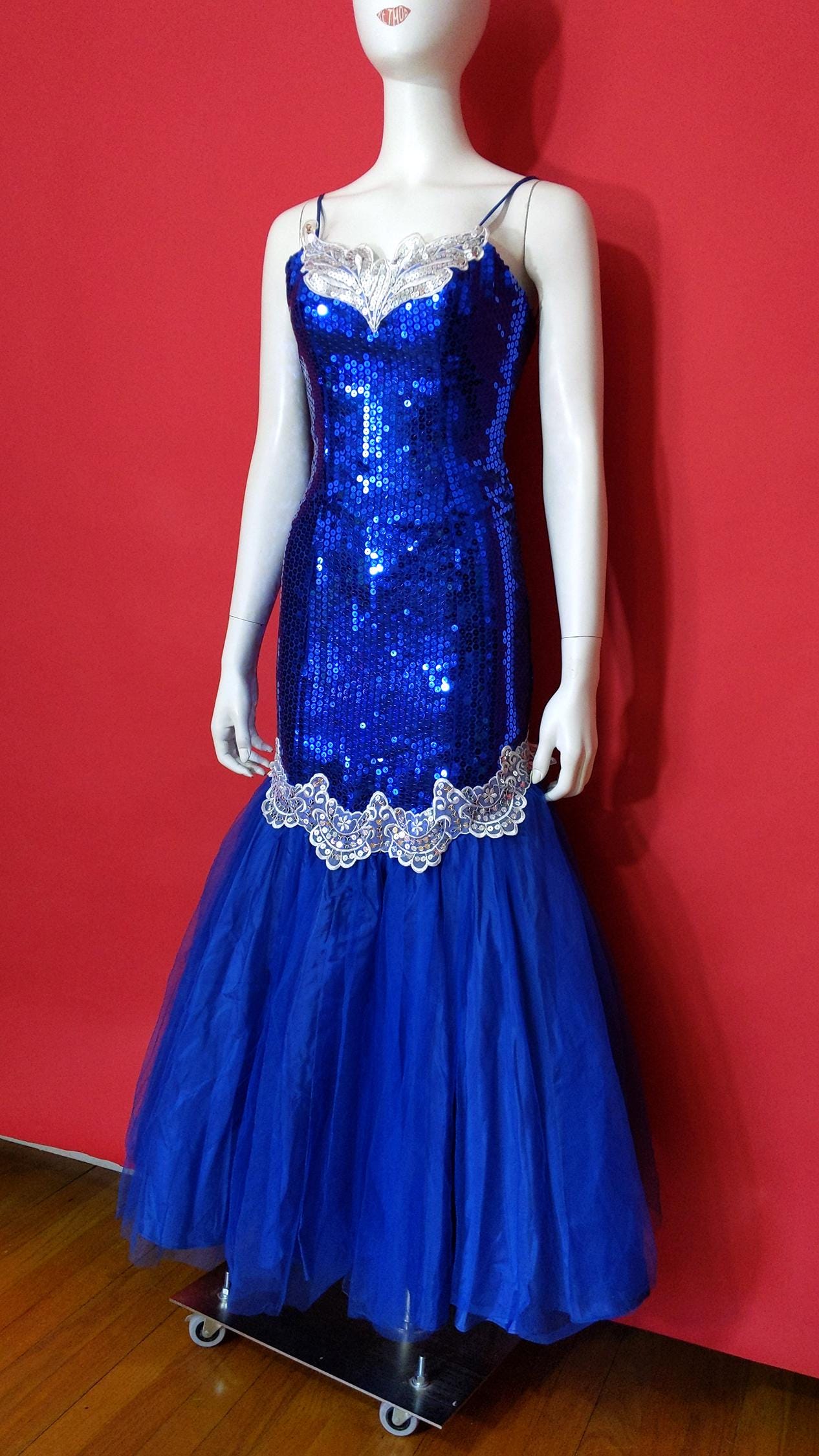 Sparkly Vintage 80s Sequin Drop Waist Fluffy Puffy Party Dress by