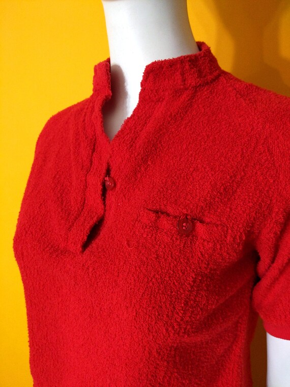 Cool Vintage 70s 80s Bright Red Terrycloth Top - image 5