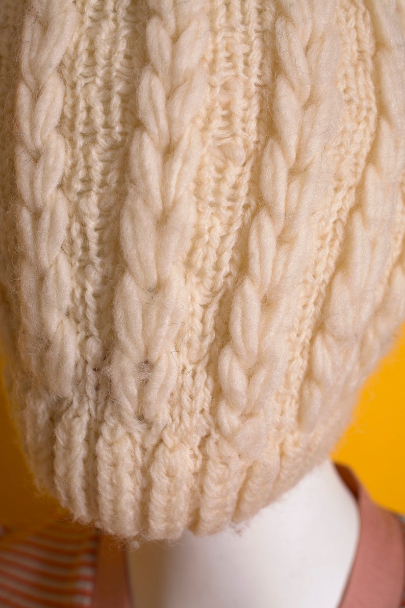 Cute Vintage 50s 60s Cream Cable Knit Wool Winter Hat with Pompom image 7