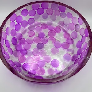Decorative bowl-pink or blue