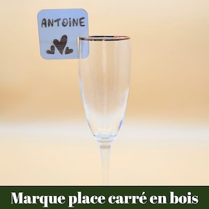 Marque place carré pour verre en bois à personnaliser avec le prénom, décoration de table mariage, décoration évènement, baptême, Noël