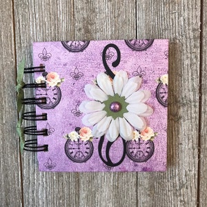 Time to Bloom Gratitude Journal for 100 Days
