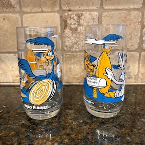 Looney Tunes/Pepsi Collector Glasses Set of Two.