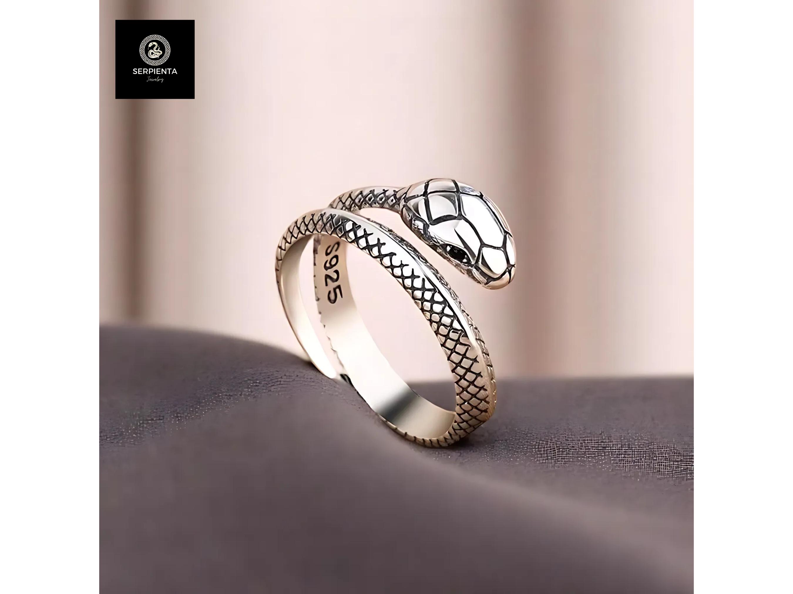 Sterling Silver Oval Snake Ring