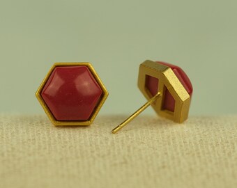 Resin Hexagon Stud Earrings: Modern Geometric Gold Alloy