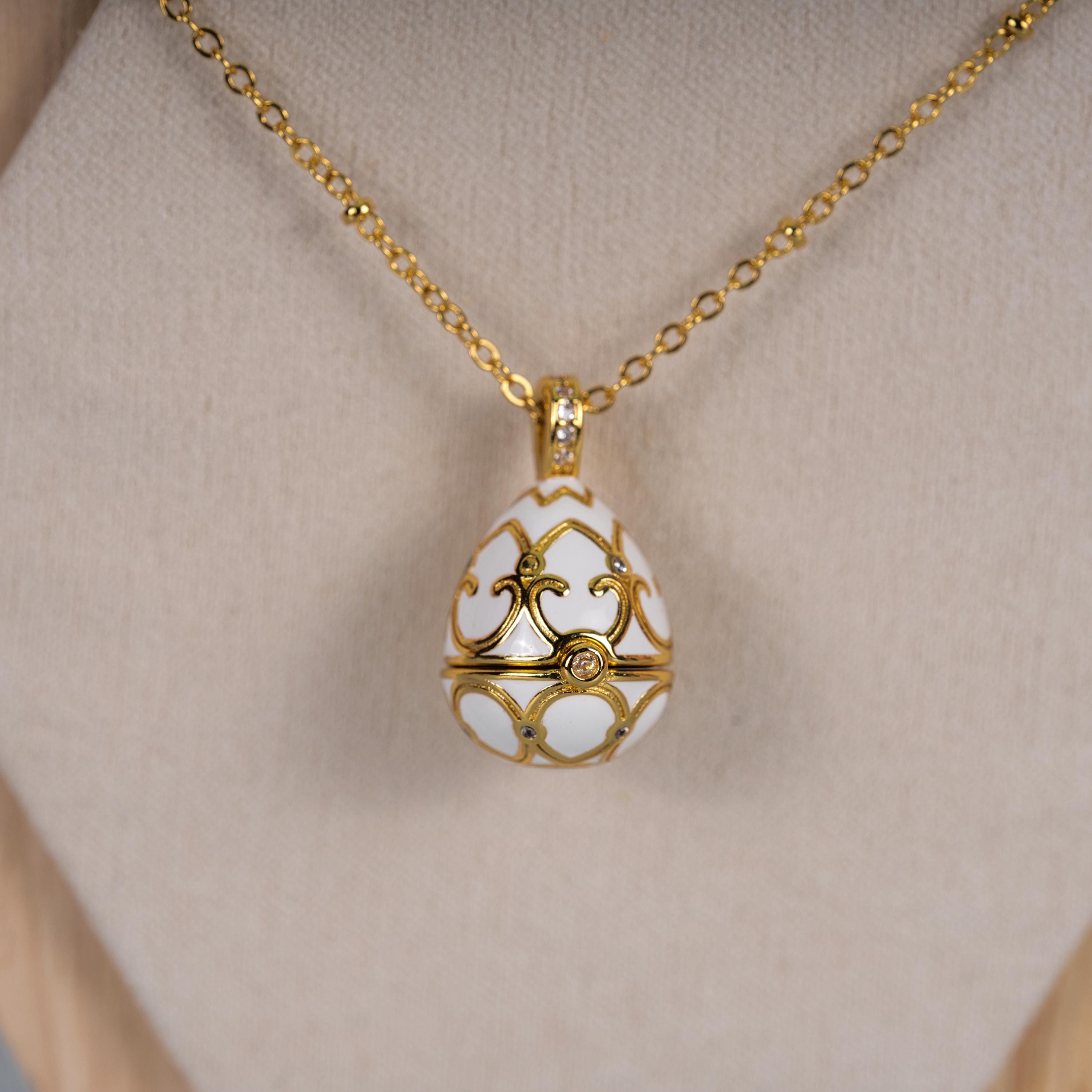 Russian egg pendant - Etsy 日本