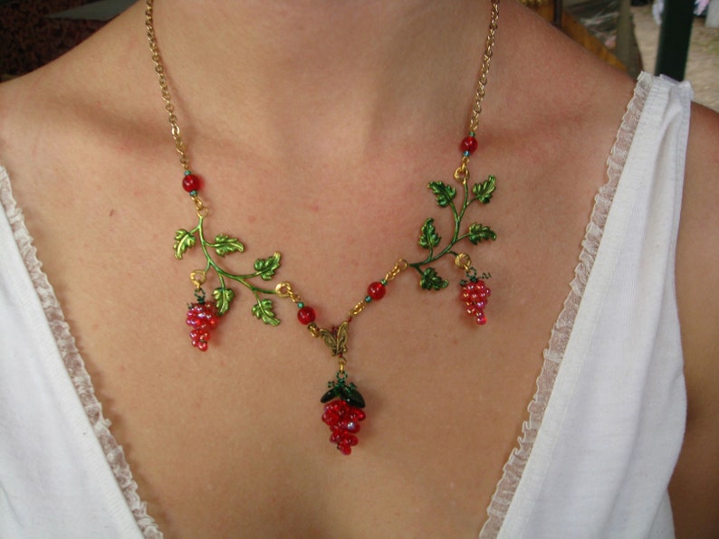 Red Grapes Necklace with Handmade Glass Grape Bunches and Hand Tinted Brass Branches image 2