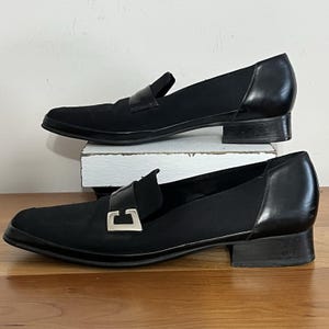 Rangoni Firenze Pumps Dam Storlek 10.5 AAA Fyrkantig Tå Svart Slip On Spänne