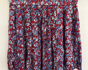 Vintage dELiA*s Red Floral Mini Skirt Y2K Rayon Pleated Elastic Waist Small