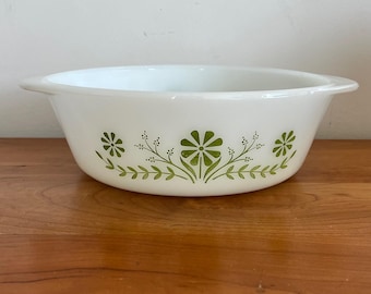 Vintage Glasbake Green Daisy Milk Glass 2 Qt Casserole Dish J514 Round Baking