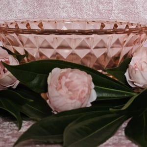 Jeannette Pink Depression Glass Windsor Diamond Bowl