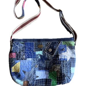 Denim Crossbody Bag handmade | Upcycling Jeans Umhängetasche mit Sternen | Patchwork Boho Tasche Unikat