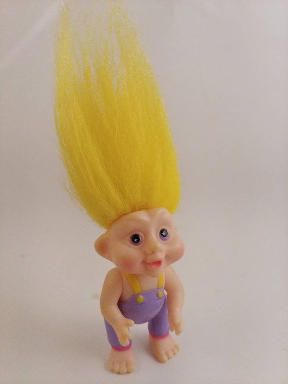troll yellow hair