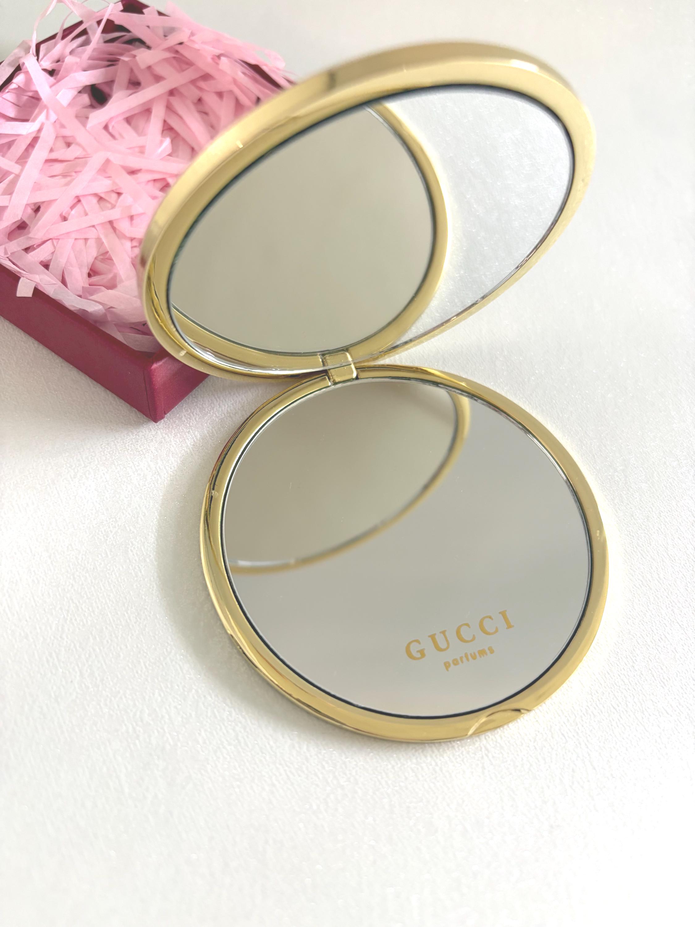 Gucci Gold Compact Mirror – Dual Sided Luxury Travel Accessory - Etsy