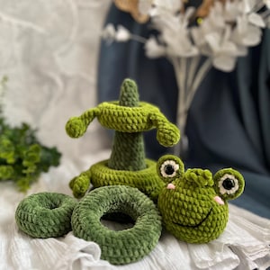 Schema all'uncinetto per piramide di rana amigurumi, Schema all'uncinetto per giocattolo impilabile a forma di rana in PDF, Schema all'uncinetto per piramide per bambini, Giocattolo amigurumi a forma di rana, Montessori