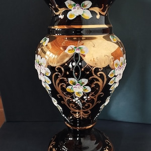 チェコボヘミアクリスタルガラス - カットクリスタルレッド花瓶 21 cm