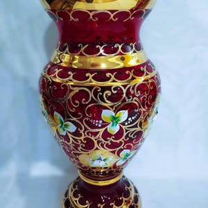 チェコボヘミアクリスタルガラス - カットクリスタルレッド花瓶 21 cm